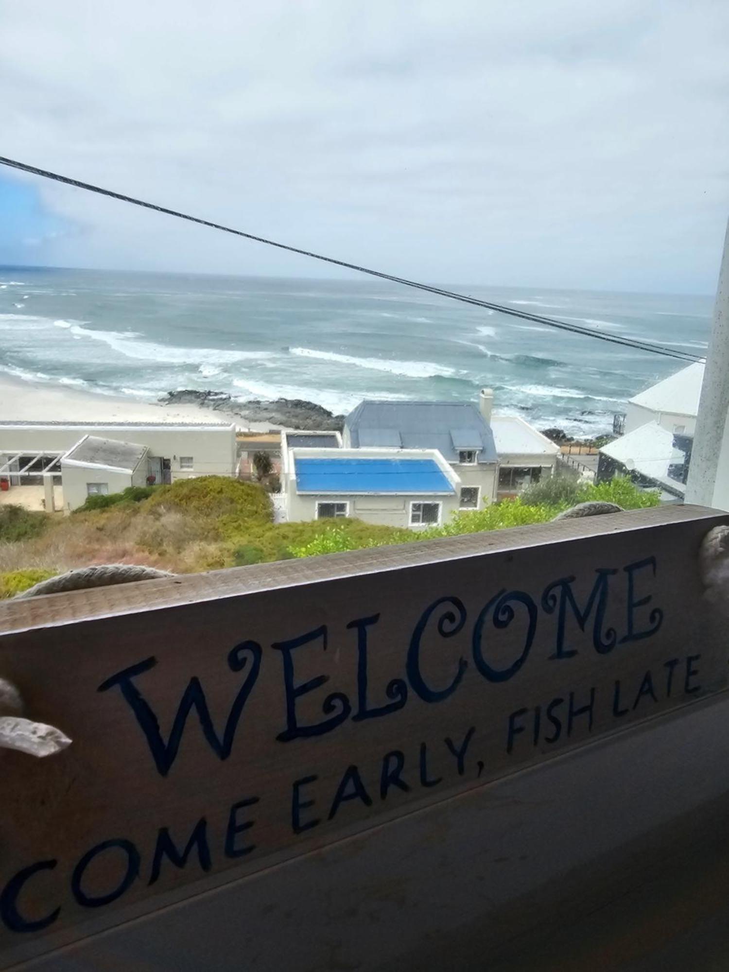 Swept Away Guesthouse - No-Loadshedding Yzerfontein Εξωτερικό φωτογραφία