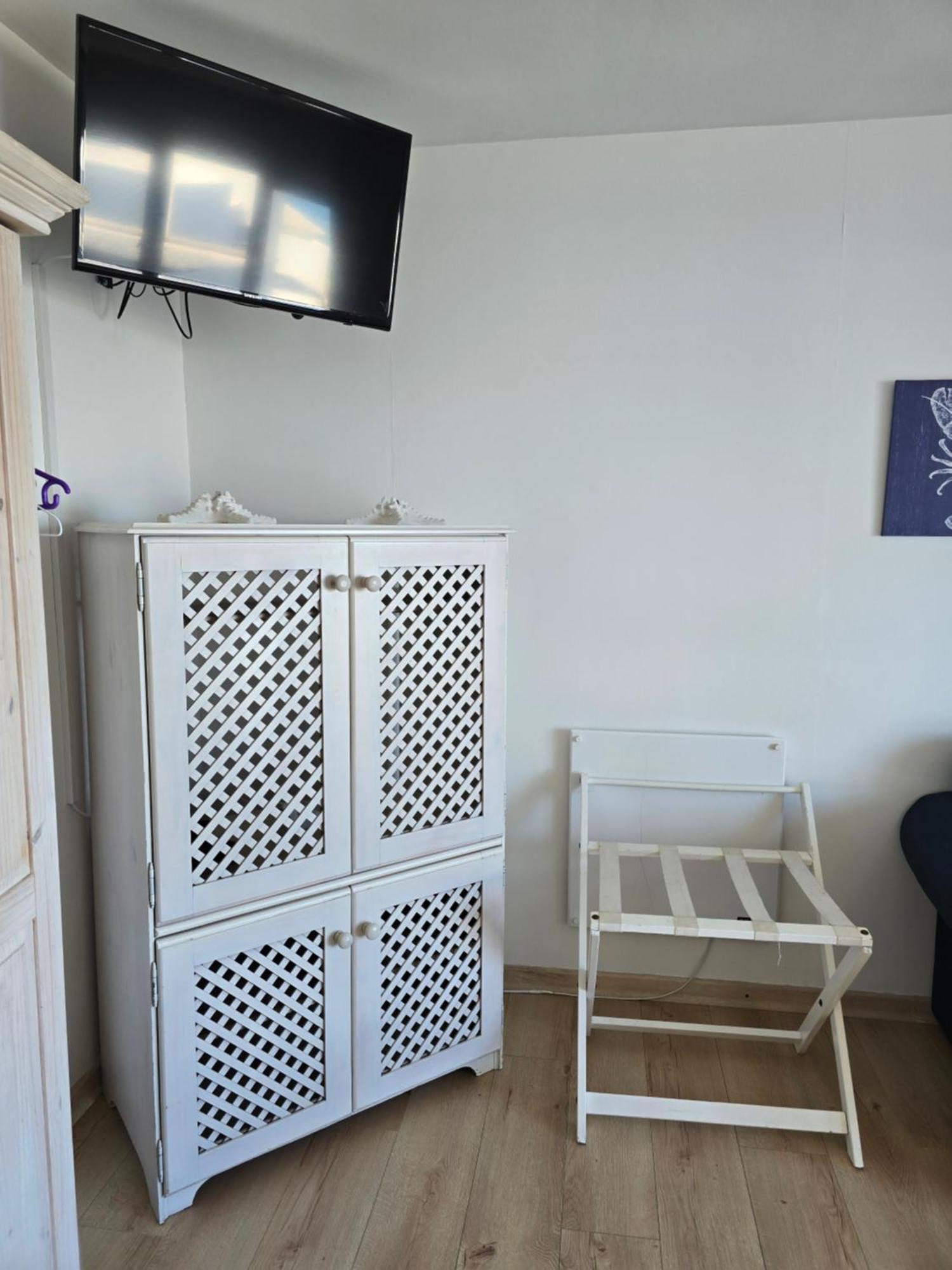 Swept Away Guesthouse - No-Loadshedding Yzerfontein Εξωτερικό φωτογραφία
