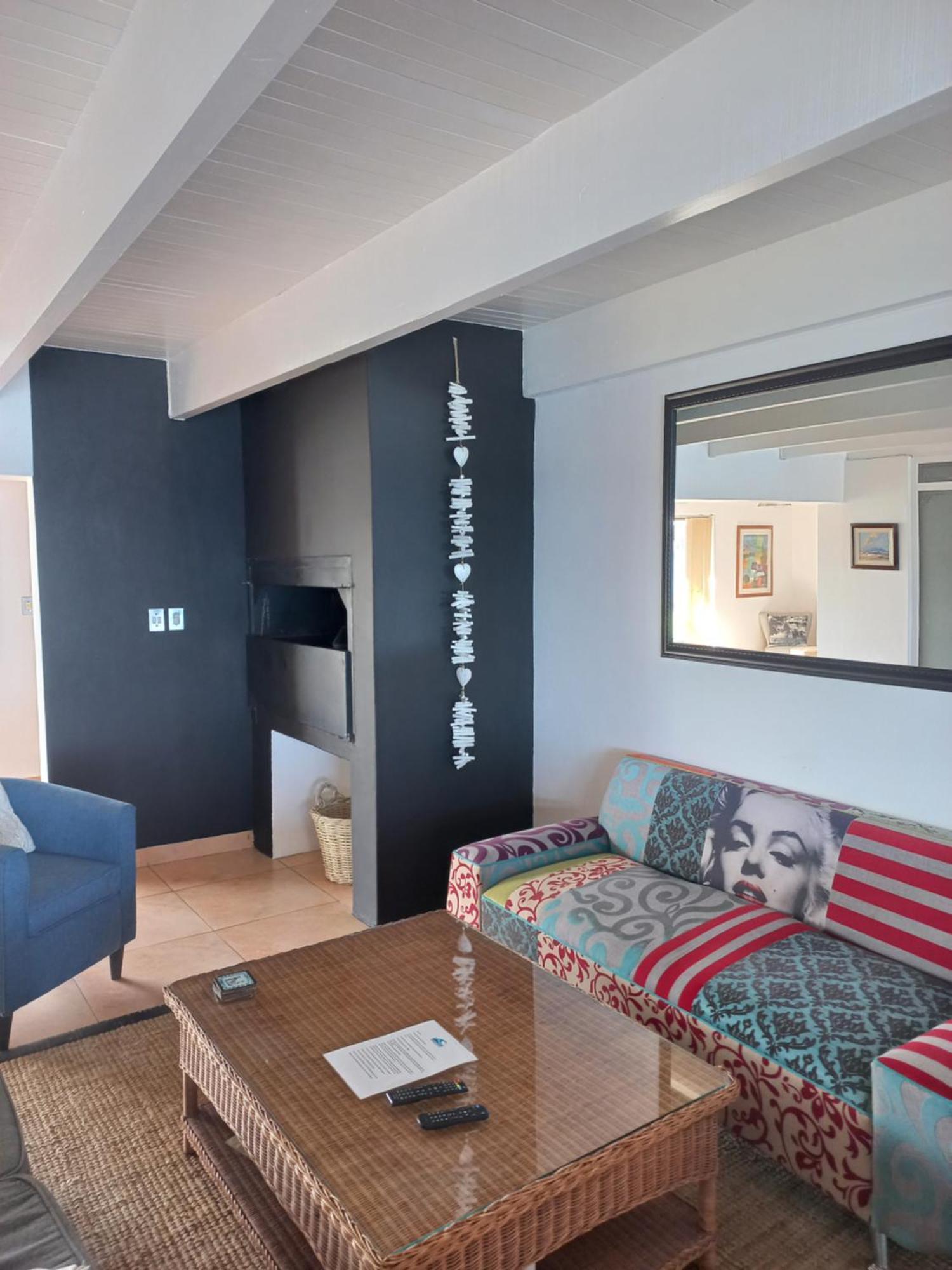 Swept Away Guesthouse - No-Loadshedding Yzerfontein Εξωτερικό φωτογραφία
